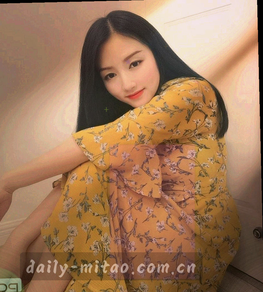 抽象档案文件夹与霓虹数据流结合的封面图